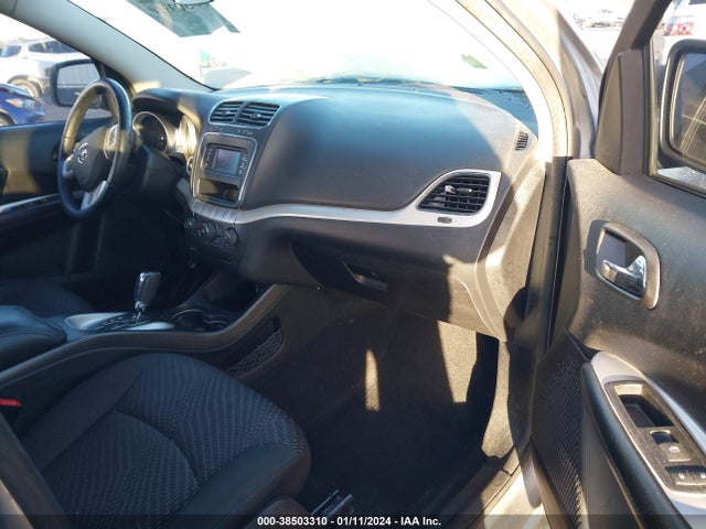 Dodge JOURNEY SE 2017 3C4PDCAB8HT558892 Image 5