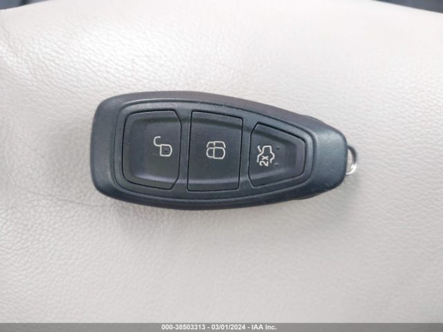 3FADP4FJ3GM208035 Ford Fiesta Titanium