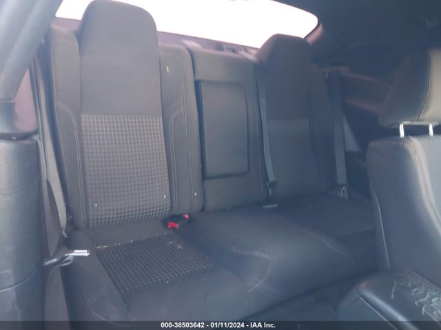 Dodge Challenger Sxt Or R/t 2015 2C3CDZAT8FH733341 Image 8