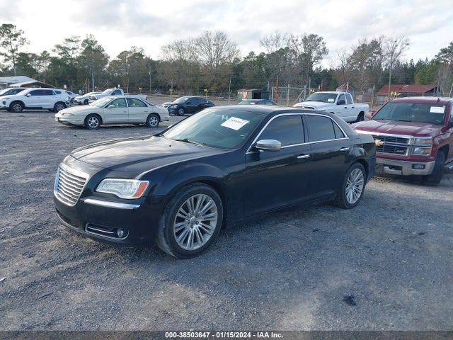 Chrysler 300C 2014 2C3CCAET8EH382881 Image 2