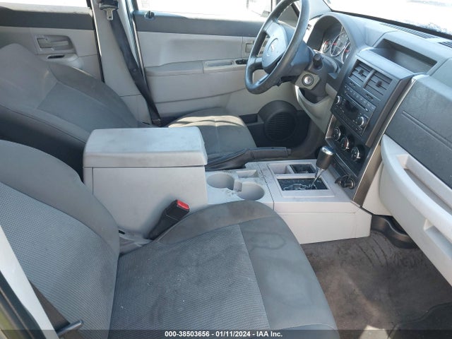 2008 JEEP LIBERTY SPORT VIN: 1J8GP28K08W272092