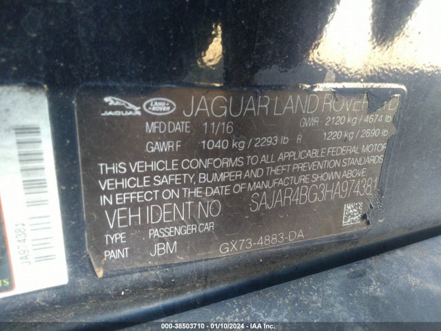 2017 JAGUAR XE SAJAR4BG3HA974381 Photo 8