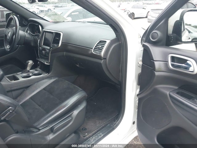1C4RJEAG0JC407832 Jeep Grand Cherokee Altitude 4x2