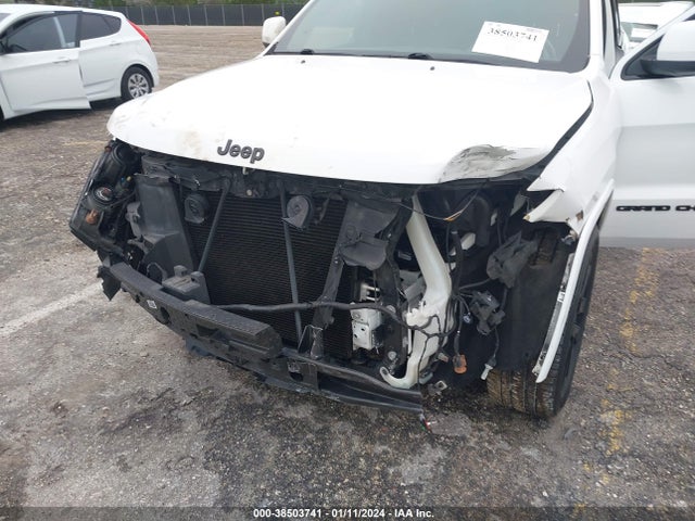 1C4RJEAG0JC407832 Jeep Grand Cherokee Altitude 4x2