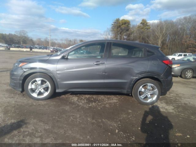 3CZRU6H31NM748316 Honda Hr-v Awd Lx