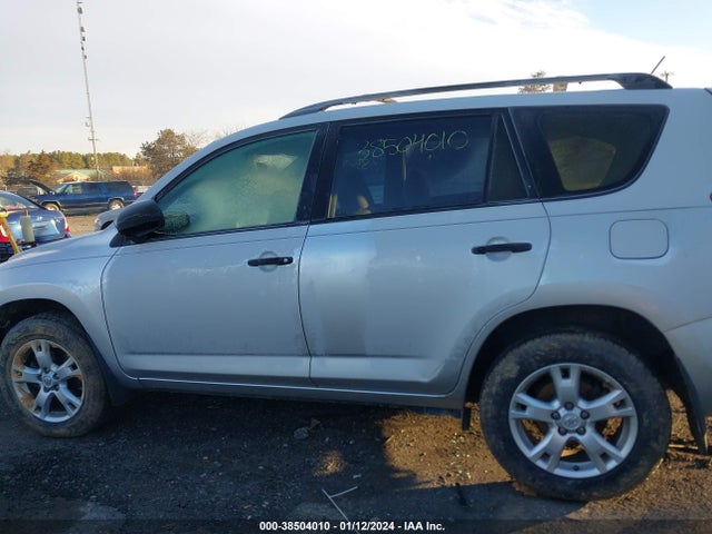2009 TOYOTA RAV4 BASE V6 VIN: JTMBK33V29D007758
