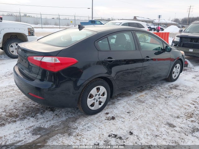 KIA FORTE LX 2015 KNAFK4A65F5436592 Image 4