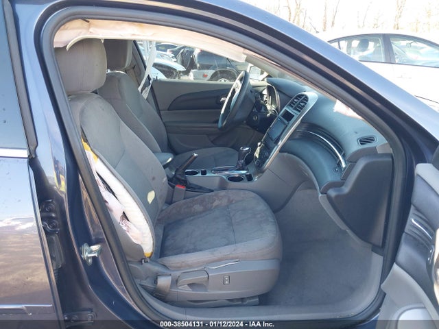 Chevrolet MALIBU LS 2015 1G11B5SL5FF273047 Image 5