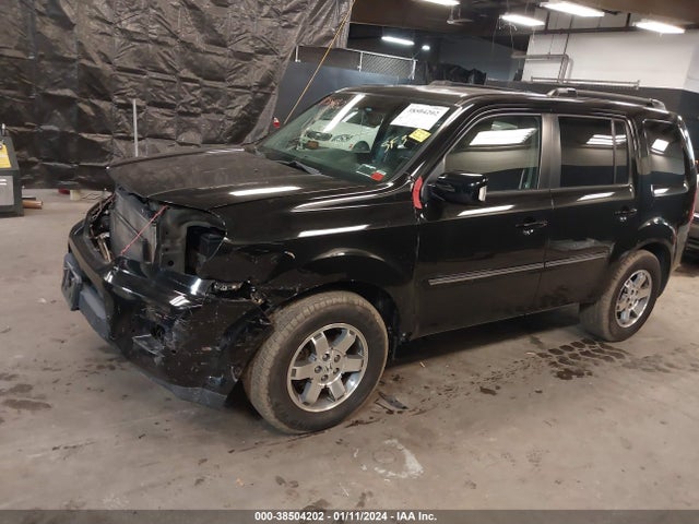 2011 HONDA PILOT TOURING VIN: 5FNYF4H94BB033793