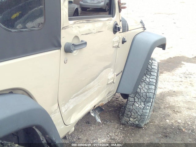 1C4AJWAGXHL658063 Jeep Wrangler Sport 4x4