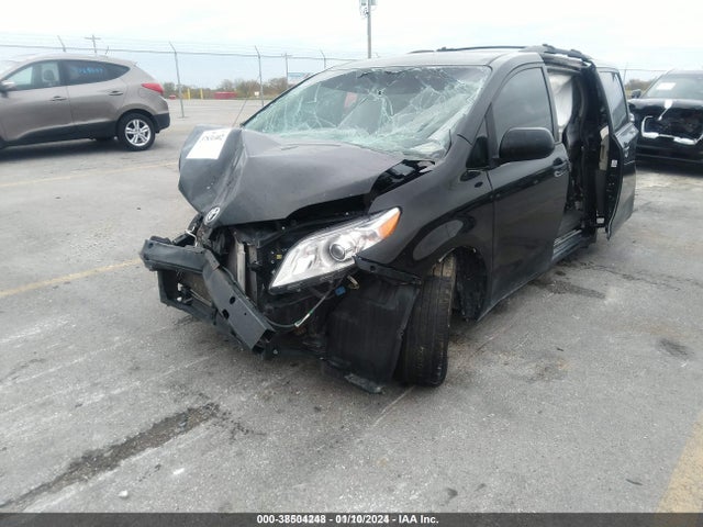 2012 TOYOTA SIENNA LE V6 8 PASSENGER VIN: 5TDKK3DC7CS189336