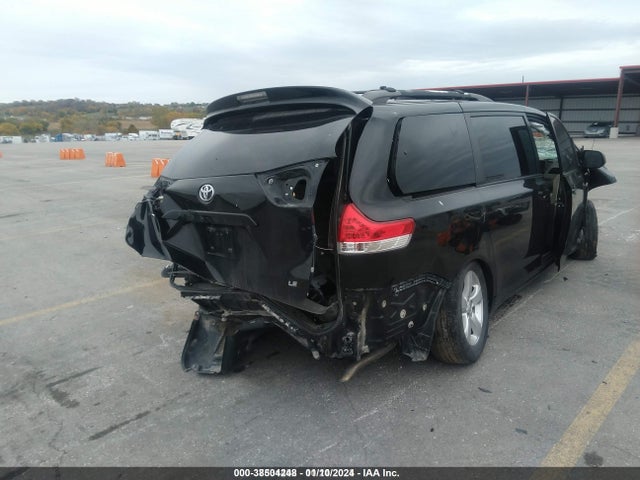 2012 TOYOTA SIENNA LE V6 8 PASSENGER VIN: 5TDKK3DC7CS189336