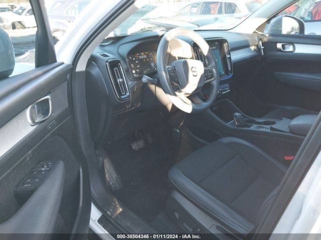 YV4AC2HK7L2321780 Volvo Xc40 T4 Momentum