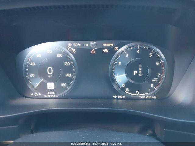 YV4AC2HK7L2321780 Volvo Xc40 T4 Momentum