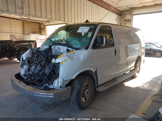 GMC Savana Cargo Rwd 2500 Regular Wheelbase Work Van 2020 1GTW7AFG8L1181041 Image 2