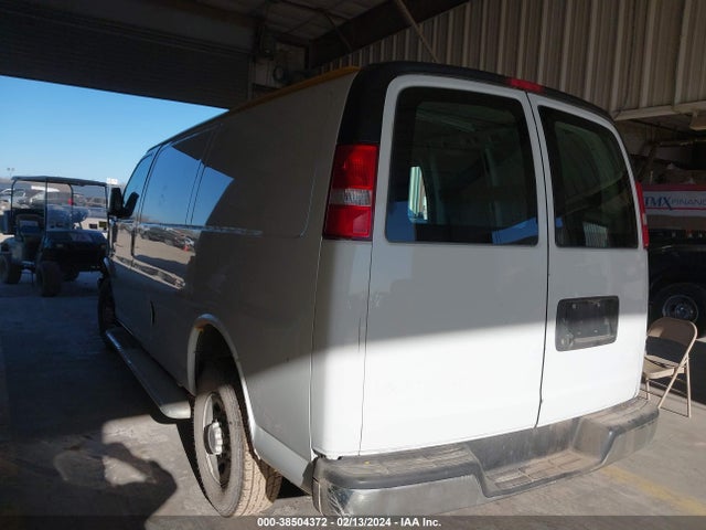 GMC Savana Cargo Rwd 2500 Regular Wheelbase Work Van 2020 1GTW7AFG8L1181041 Image 3