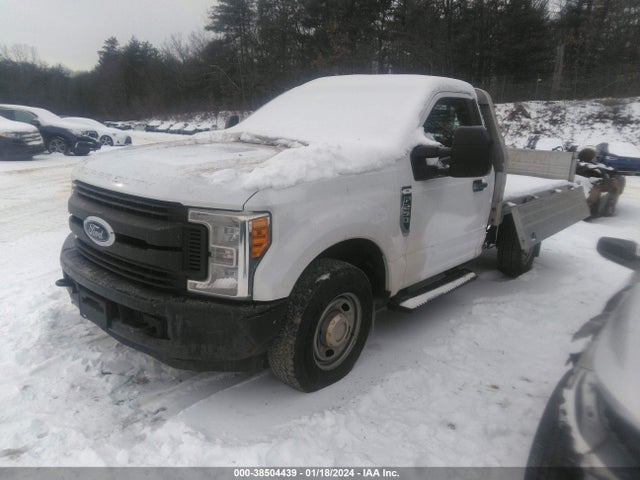 2017 FORD F-250 XL VIN: 1FDBF2A62HEC81718