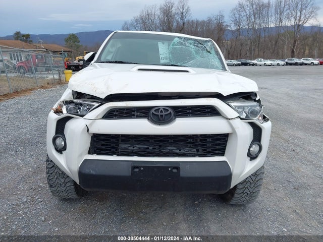 Toyota 4runner Trd Off Road 2019 JTEBU5JR7K5652395 Image 13