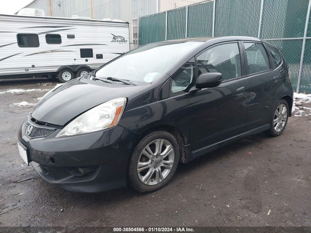 2010 HONDA FIT SPORT VIN: JHMGE8H45AC031488