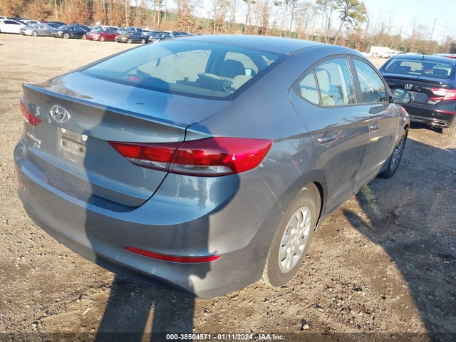 Hyundai ELANTRA SE 2018 KMHD74LF9JU595294 Image 4