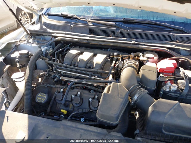 Ford TAURUS SE 2019 1FAHP2D81KG110288 Image 10