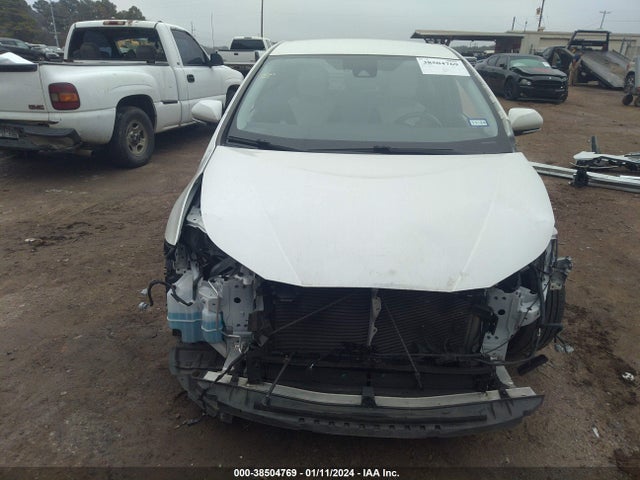 Toyota Prius Four 2017 JTDKARFU8H3530473 Image 13