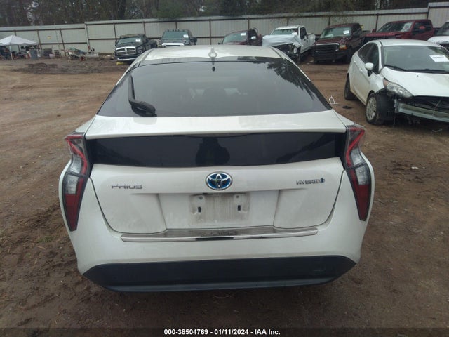 Toyota Prius Four 2017 JTDKARFU8H3530473 Image 17