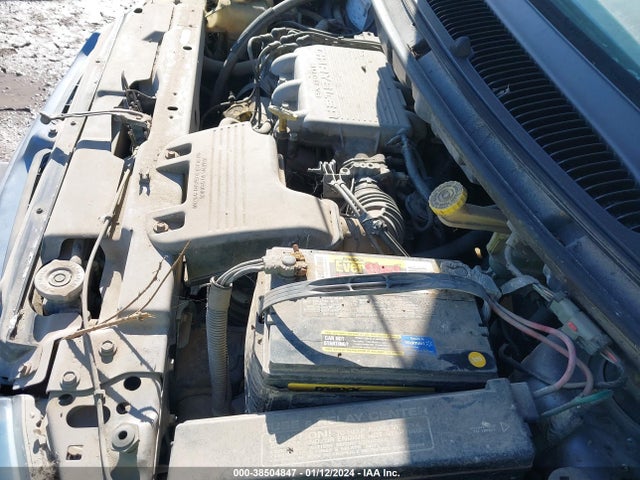 1998 DODGE CARAVAN VIN: 2B4FP2530WR802774