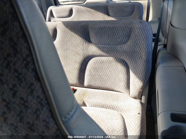 1998 DODGE CARAVAN VIN: 2B4FP2530WR802774