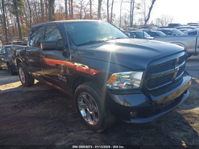 RAM 1500 Express 2015 1C6RR6KT7FS624146 головне зображення
