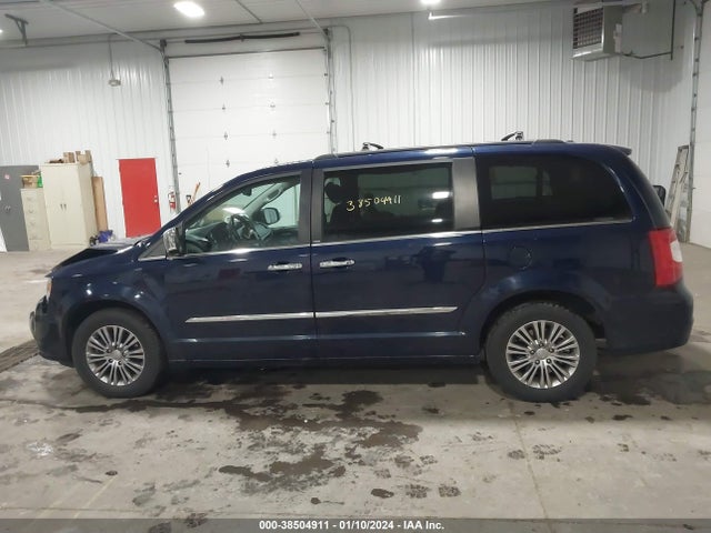 2C4RC1CG2ER144059 Chrysler Town & Country Touring-l