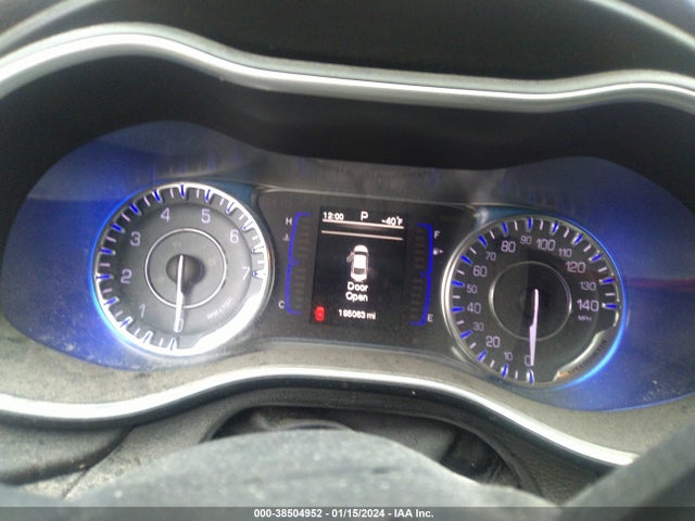 Chrysler 200 Limited 2015 1C3CCCAB4FN684900 Image 7