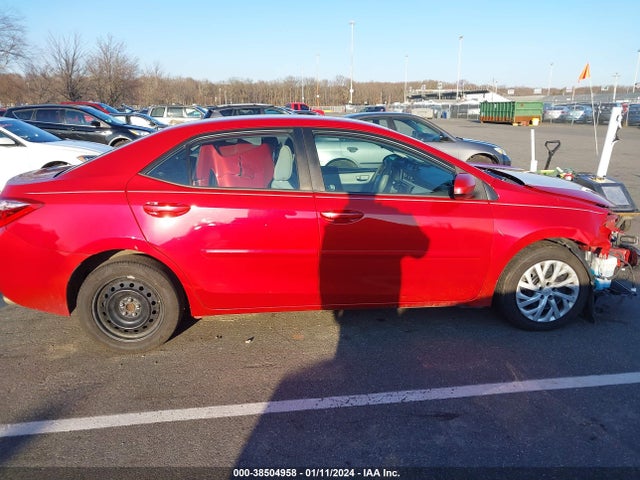 2018 TOYOTA COROLLA LE VIN: 2T1BURHE6JC009973