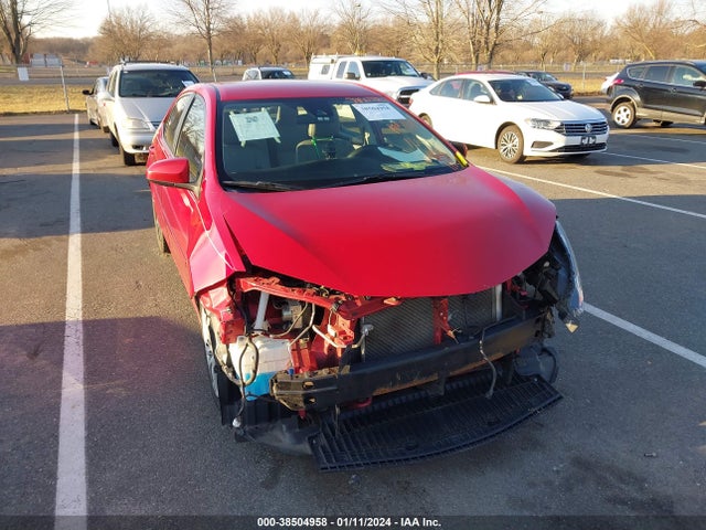2018 TOYOTA COROLLA LE VIN: 2T1BURHE6JC009973