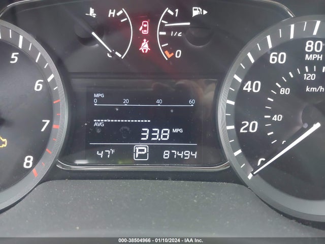 2013 NISSAN SENTRA SL VIN: 3N1AB7AP2DL781375