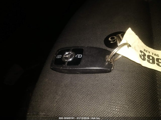 WD4PF0CD7KP061020 Mercedes-Benz om 642 with brake assist