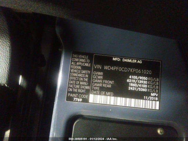 WD4PF0CD7KP061020 Mercedes-Benz om 642 with brake assist