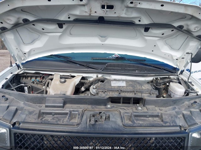 2021 CHEVROLET EXPRESS CARGO RWD 2500 REGULAR WHEELBASE WT VIN: 1GCWGAFPXM1230189