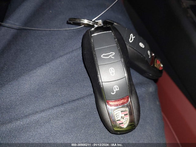 2017 PORSCHE 911 WP0AA2A94HS107272 Photo 10