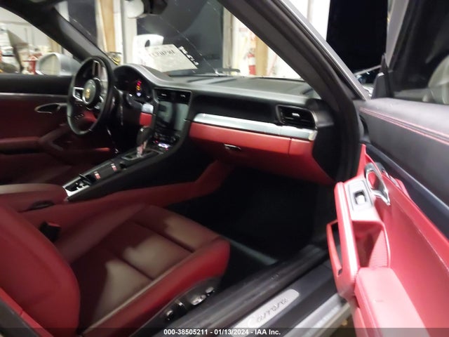 2017 PORSCHE 911 WP0AA2A94HS107272 Photo 4