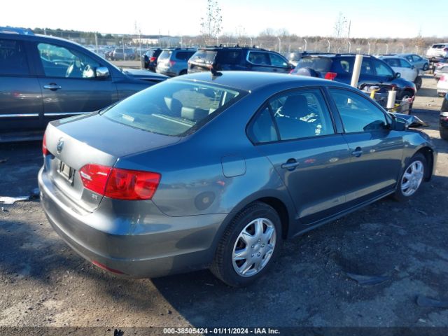 3VWD17AJ2EM307878 Volkswagen Jetta 1.8t Se