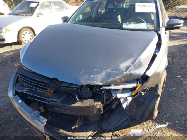 3VWD17AJ2EM307878 Volkswagen Jetta 1.8t Se