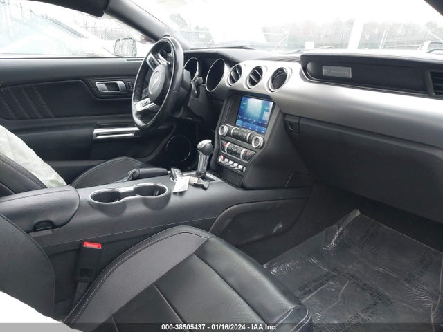 Ford Mustang Ecoboost Premium Fastback 2022 1FA6P8TH4N5101452 Image 5