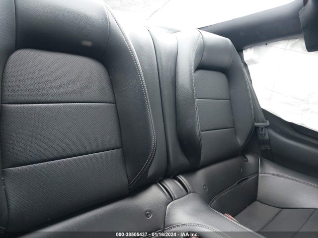 Ford Mustang Ecoboost Premium Fastback 2022 1FA6P8TH4N5101452 Image 8