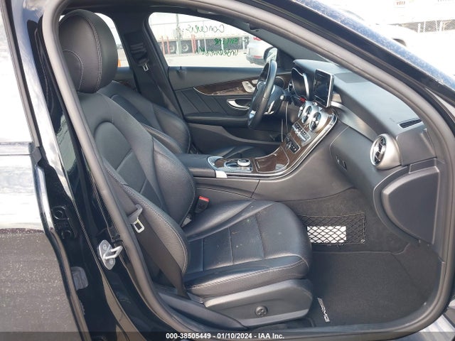 2018 MERCEDES-BENZ C 300 VIN: 55SWF4JB2JU265570
