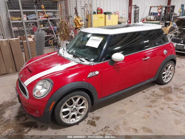 2007 MINI COOPER S WMWMF73597TL83989 Photo 1