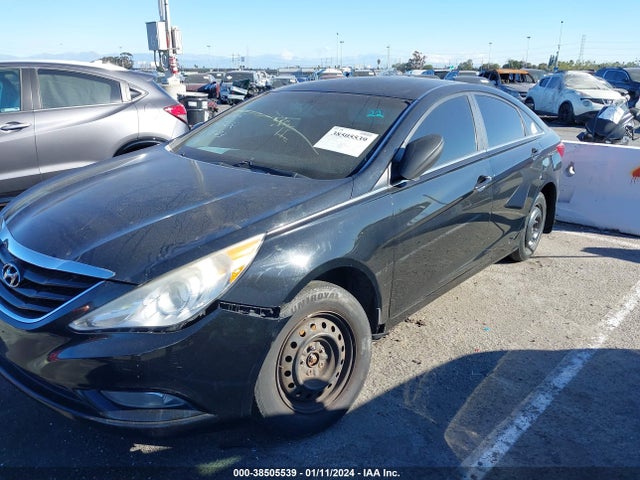 2013 HYUNDAI SONATA GLS VIN: 5NPEB4AC4DH504124