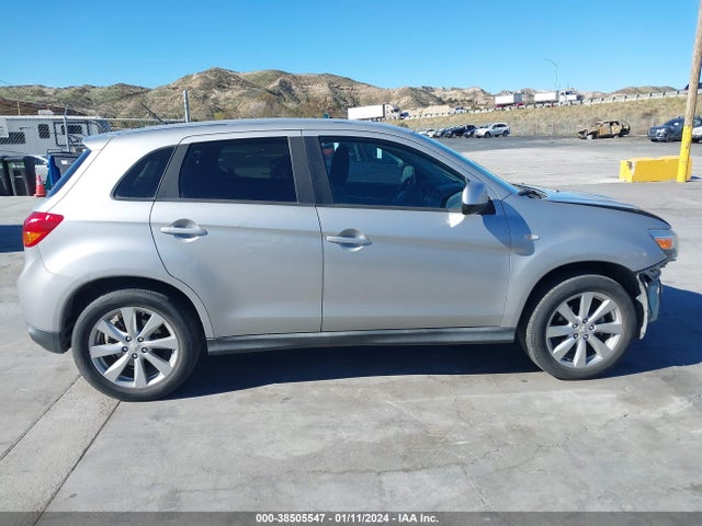2015 MITSUBISHI OUTLANDER SPORT ES VIN: 4A4AP3AU3FE052682