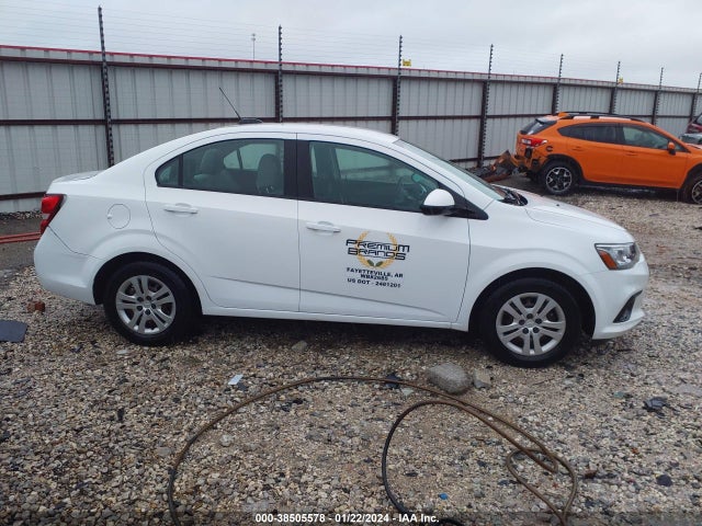 Chevrolet Sonic Ls Auto 2018 1G1JB5SH0J4137389 Image 13