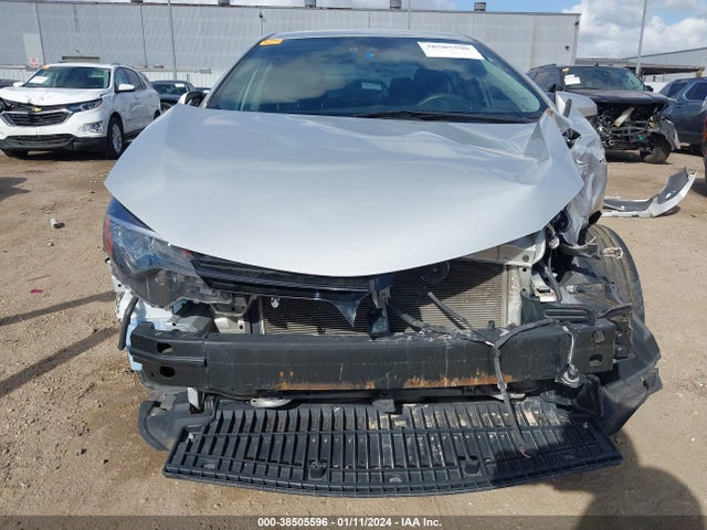Toyota COROLLA LE 2018 2T1BURHE7JC110584 Image 13
